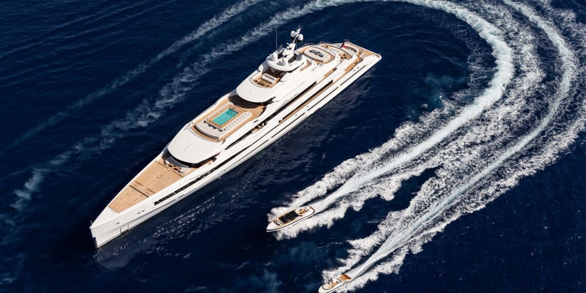 Yacht Lifestyle