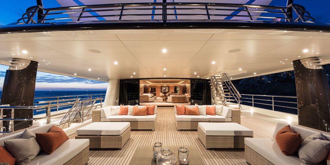 The-Luxury-Lifestyle-Youve-Been-Dreaming-of-What-it-Means-to-be-a-Yacht-Ownerthe-yacth-daily