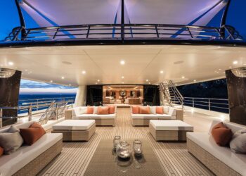 The-Luxury-Lifestyle-Youve-Been-Dreaming-of-What-it-Means-to-be-a-Yacht-Ownerthe-yacth-daily